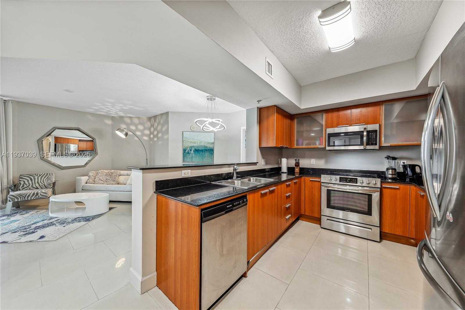Small Image of 16699 COLLINS AVE #4109, Sunny Isles Beach Number 6