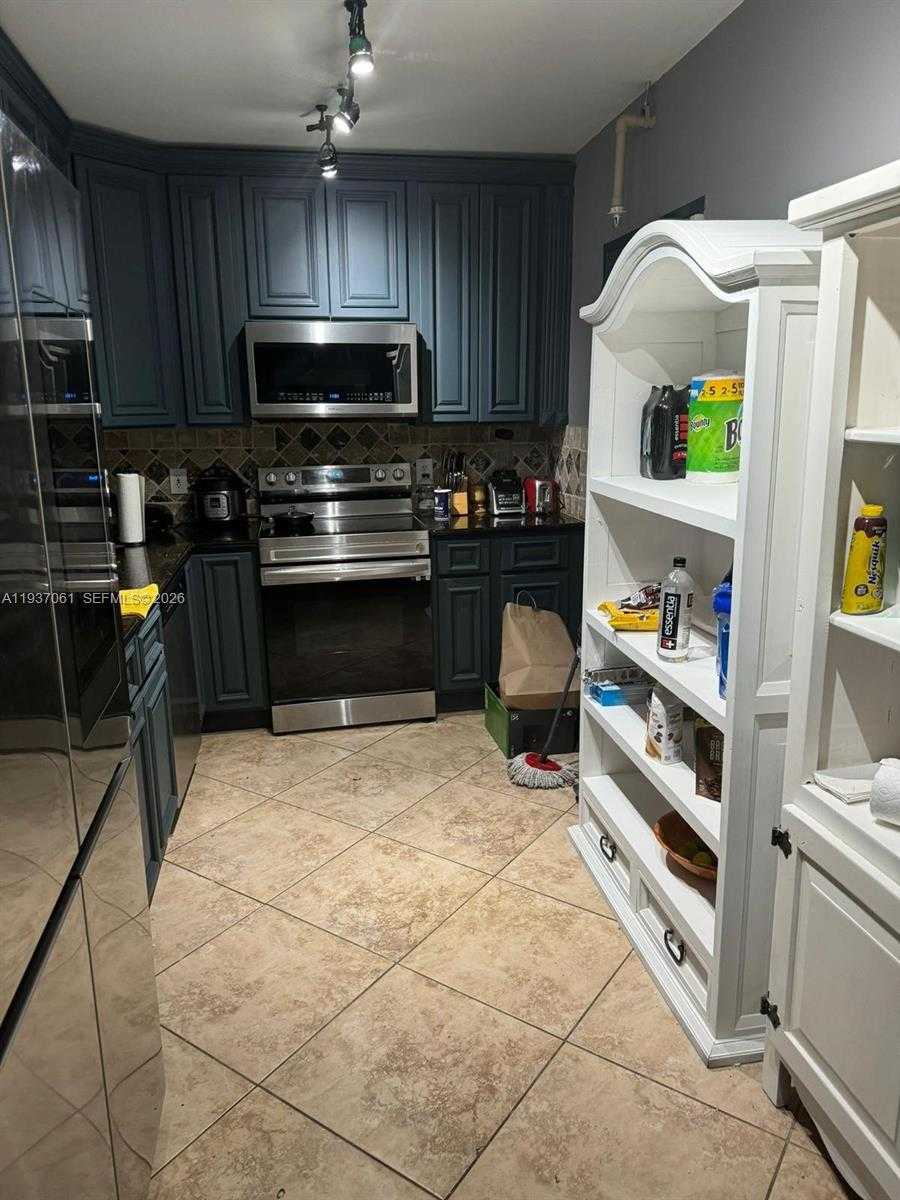 Small Image of 3801 SOUTH OCEAN DR #4P, Hollywood Number 8