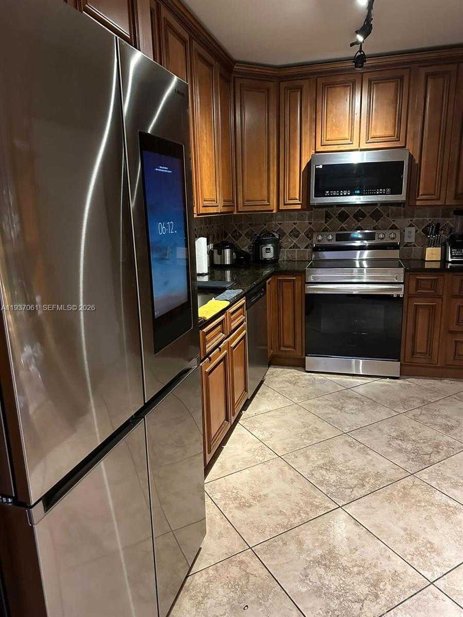 Small Image of 3801 SOUTH OCEAN DR #4P, Hollywood Number 9