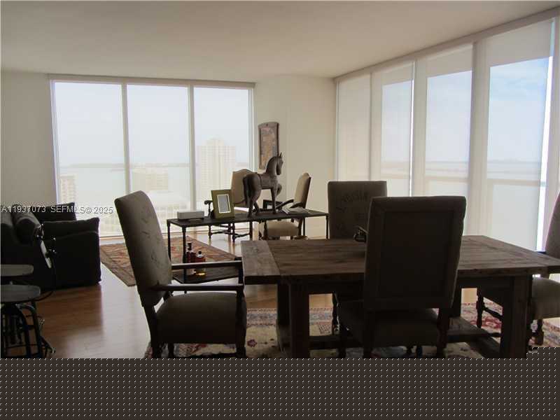 Small Image of 495 BRICKELL AVE #2401, Miami Number 16