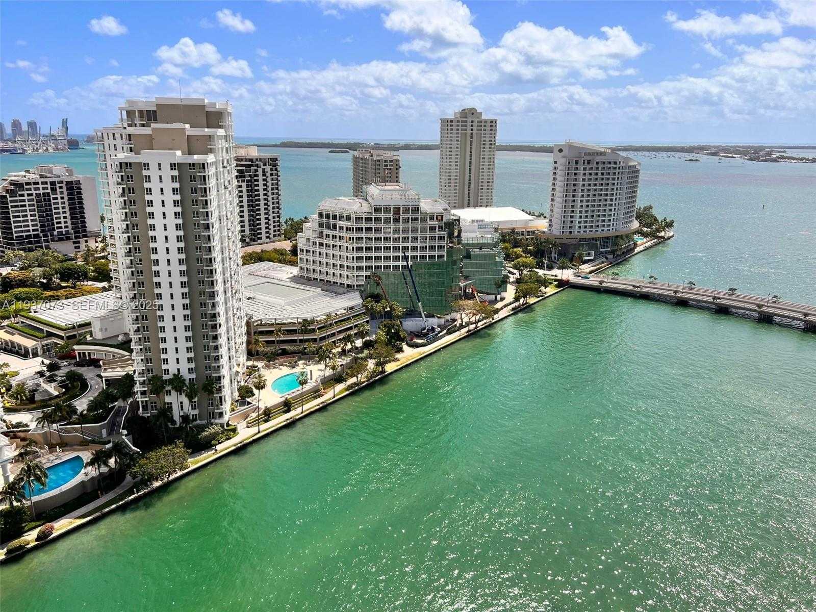 Small Image of 495 BRICKELL AVE #2401, Miami Number 3