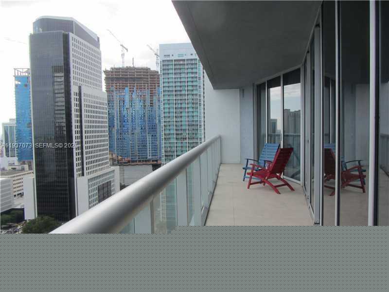 Small Image of 495 BRICKELL AVE #2401, Miami Number 8