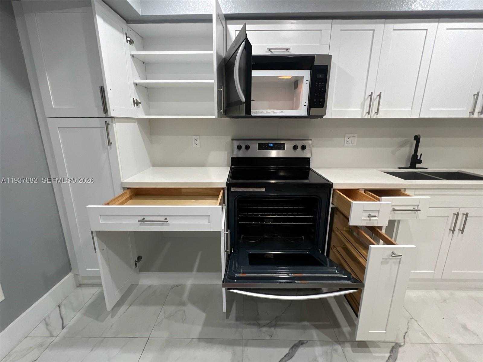 Small Image of 4490 WEST 19TH CT #217, Hialeah Number 33