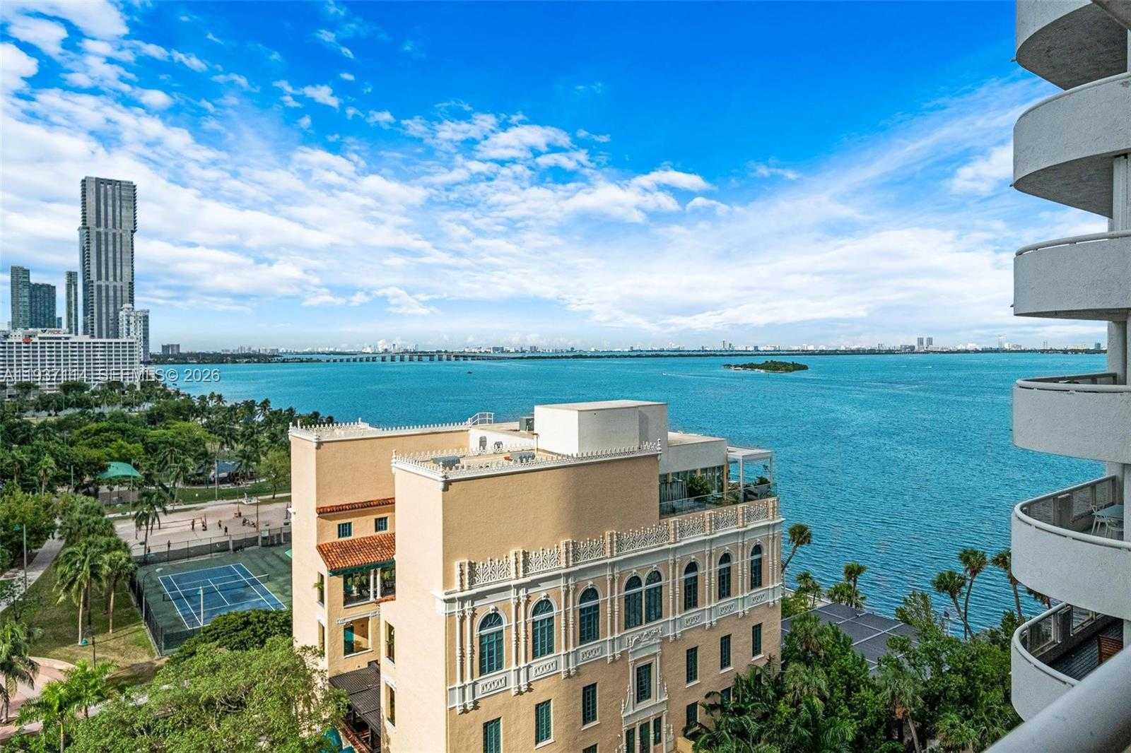 Imagen de Pequeño Objeto