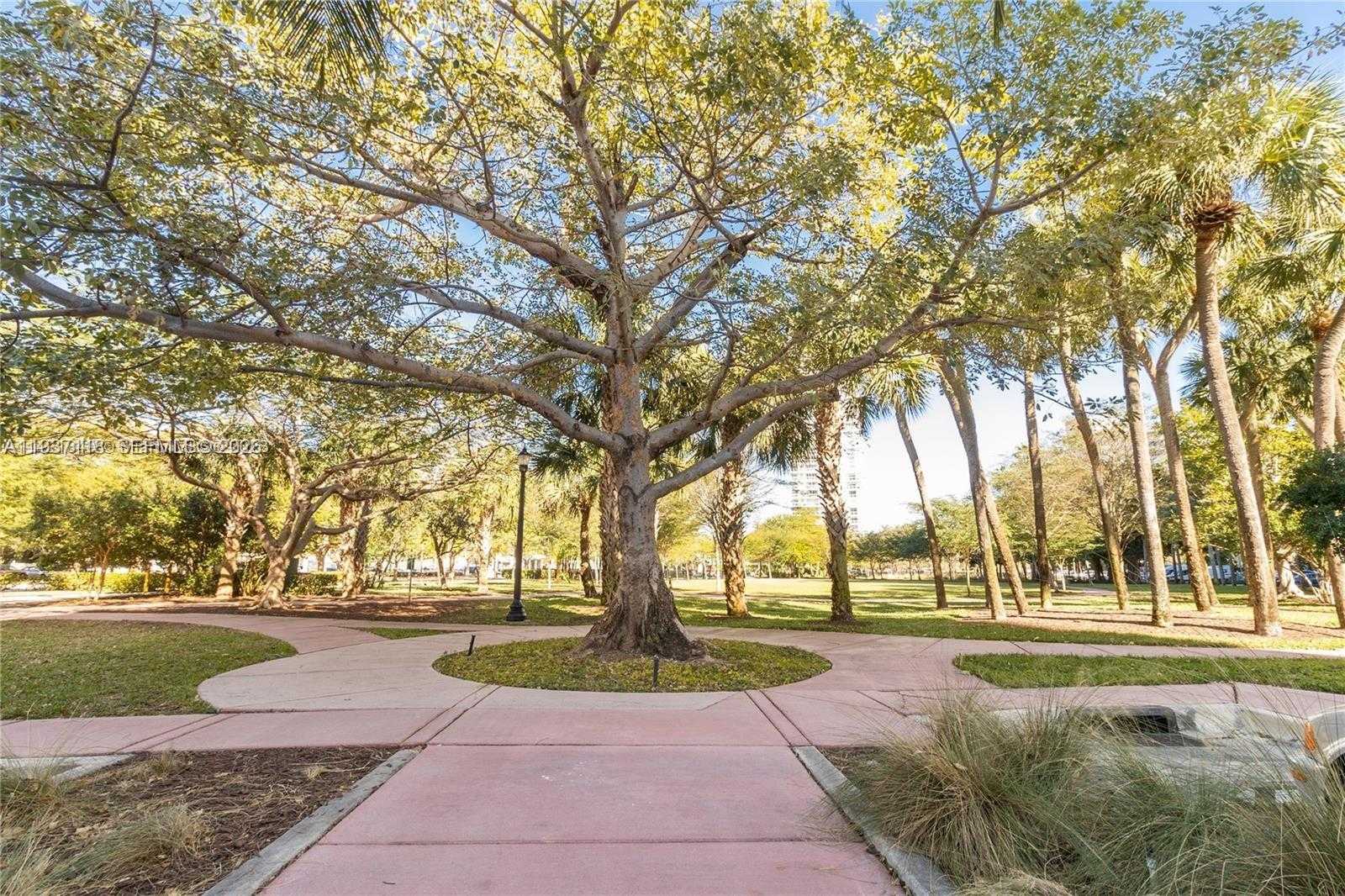 Small Image of 3 ISLAND AVE #07B, Miami Beach Number 55