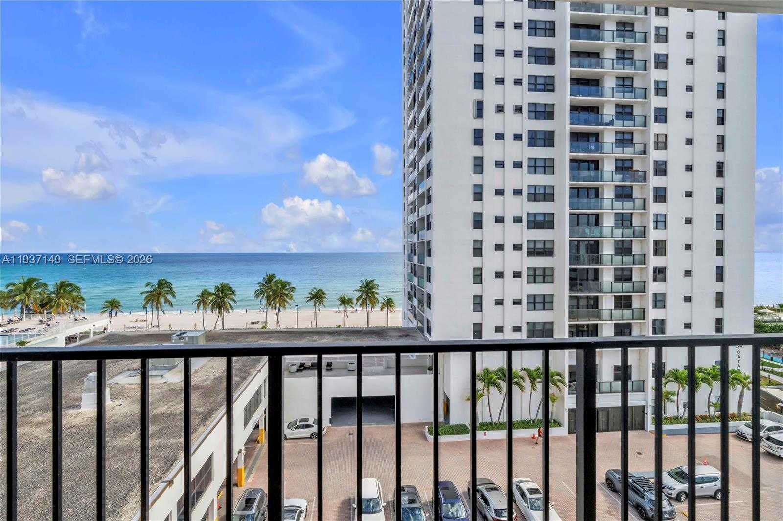 Small Image of 2401 SOUTH OCEAN DR #702, Hollywood Number 7