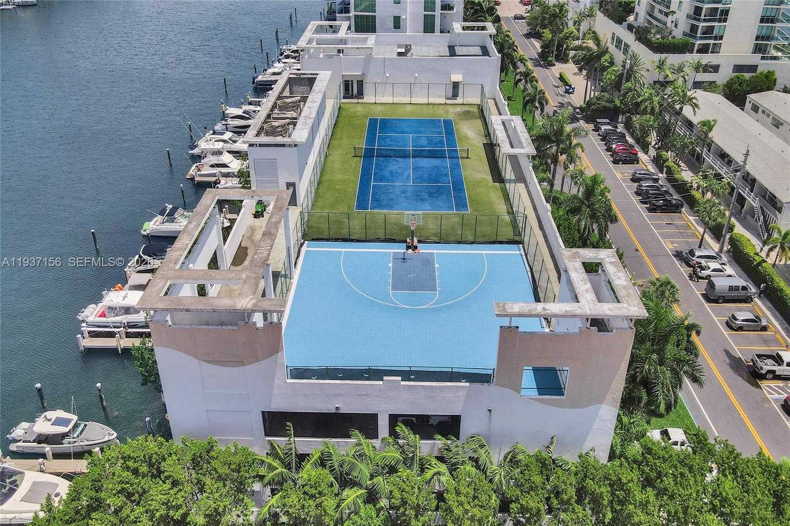 Small Image of 7930 EAST DR #1806, North Bay Village Number 22