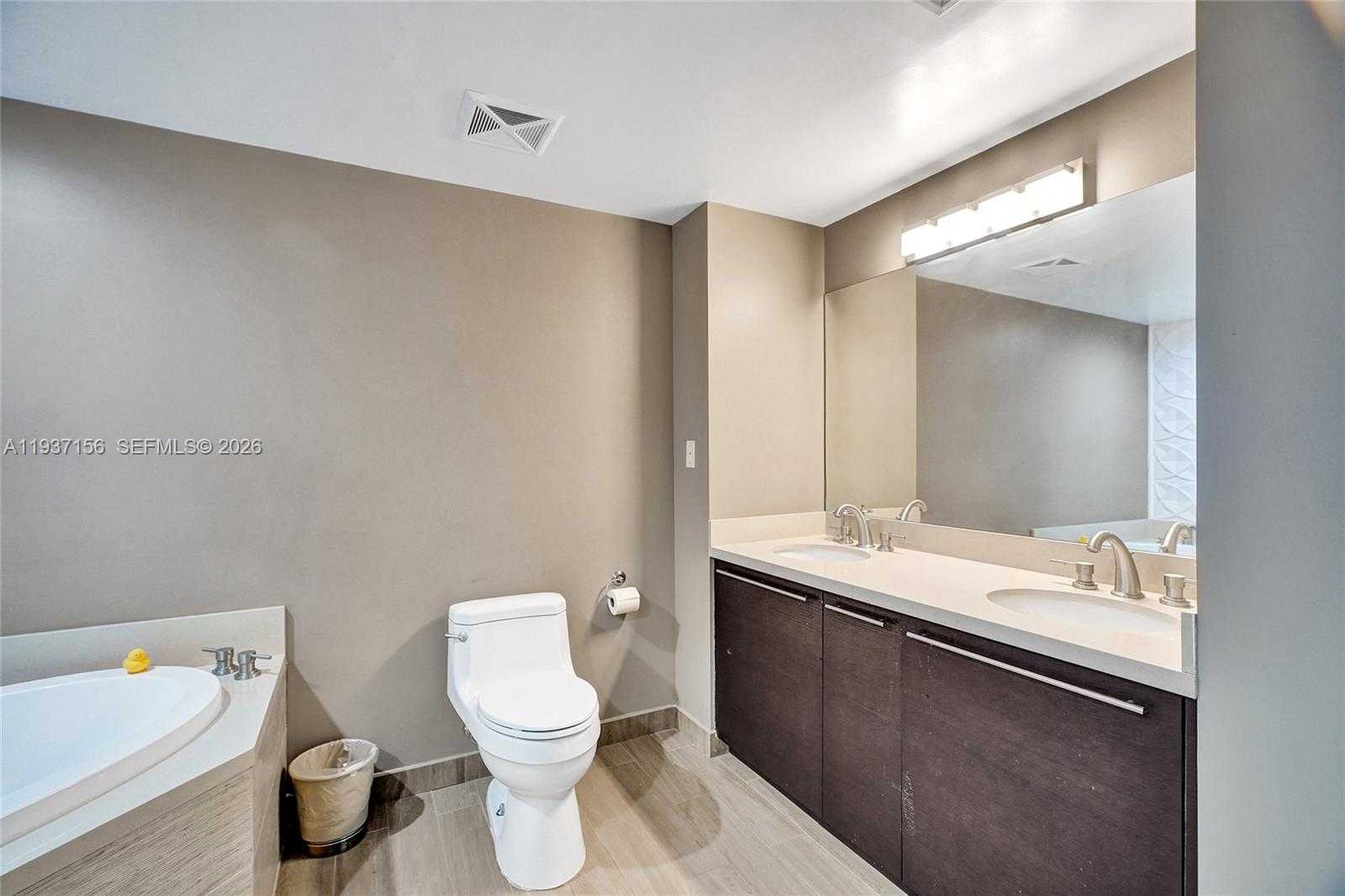 Small Image of 7930 EAST DR #1806, North Bay Village Number 60