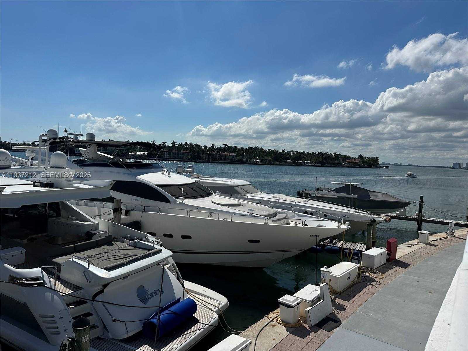 Small Image of 900 BAY DR #413, Miami Beach Number 10