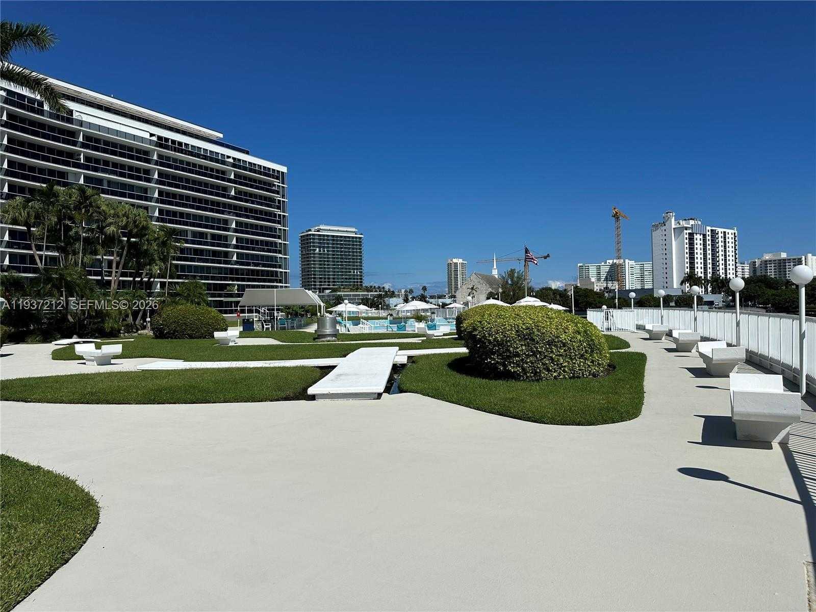 Small Image of 900 BAY DR #413, Miami Beach Number 16