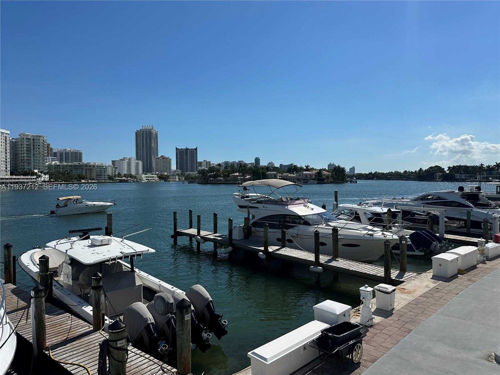 Small Image of 900 BAY DR #413, Miami Beach Number 29