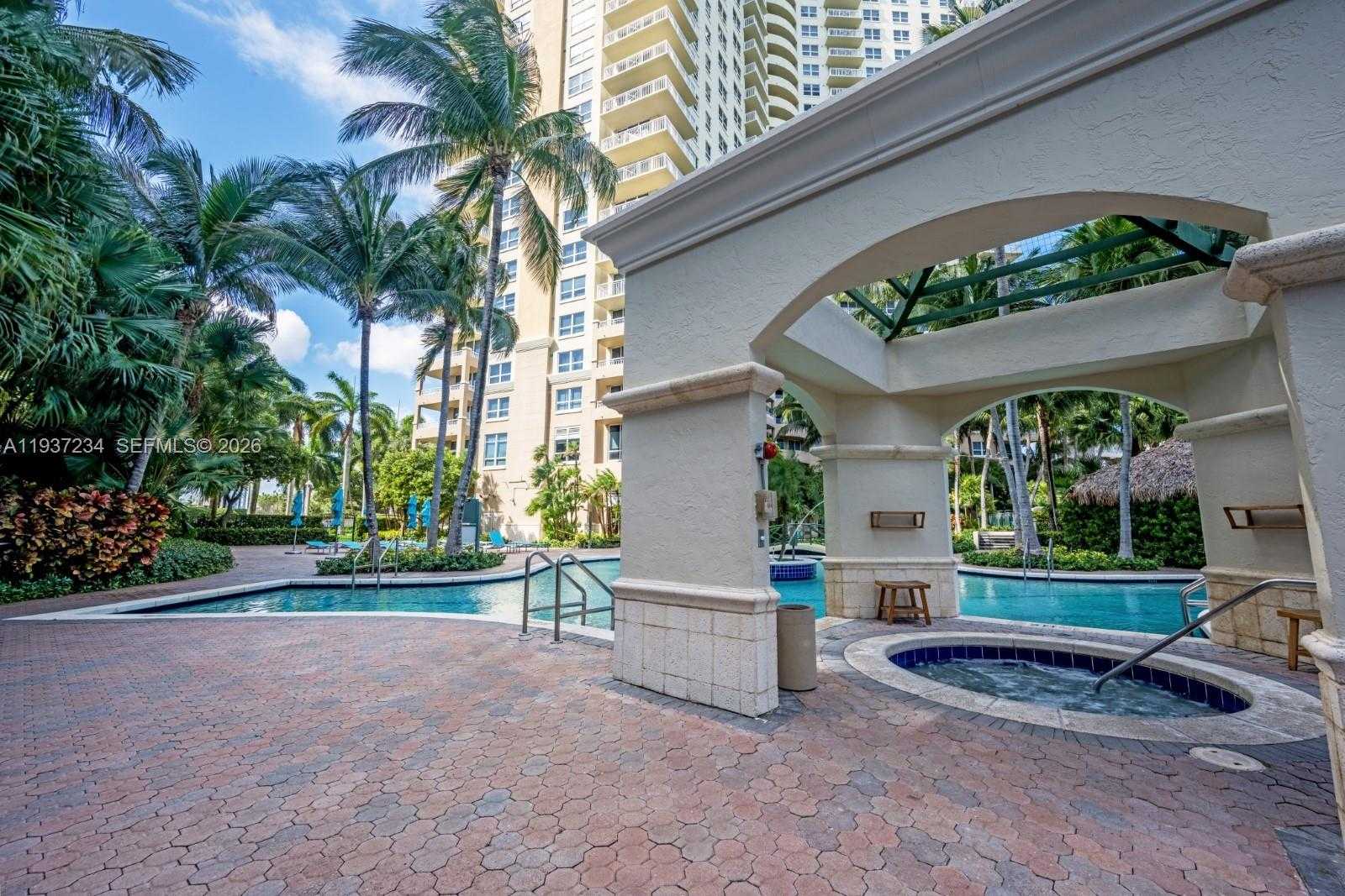 Small Image of 19501 WEST COUNTRY CLUB DR #2206, Aventura Number 13