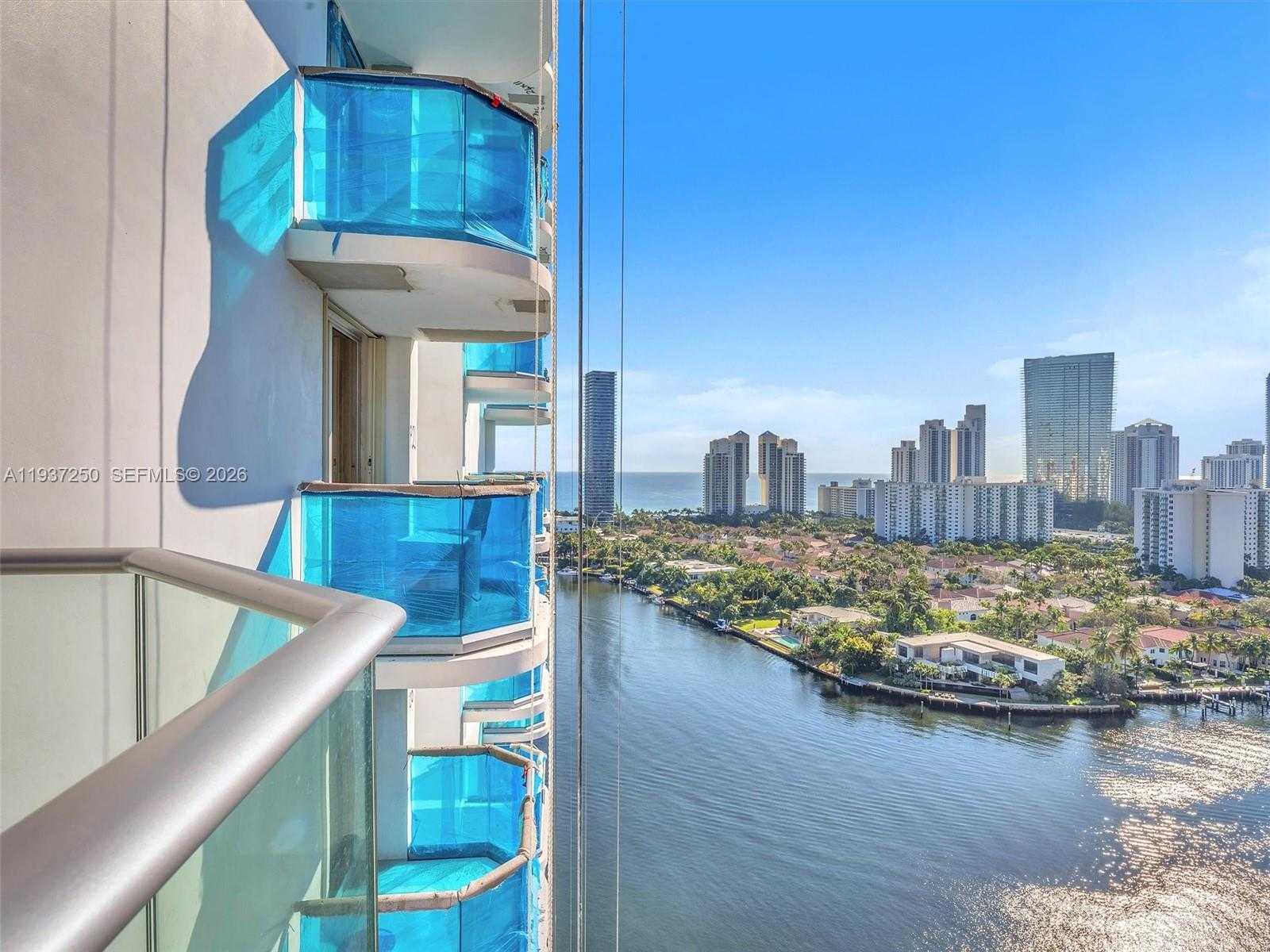 Small Image of 19707 TURNBERRY WAY #22D, Aventura Number 28