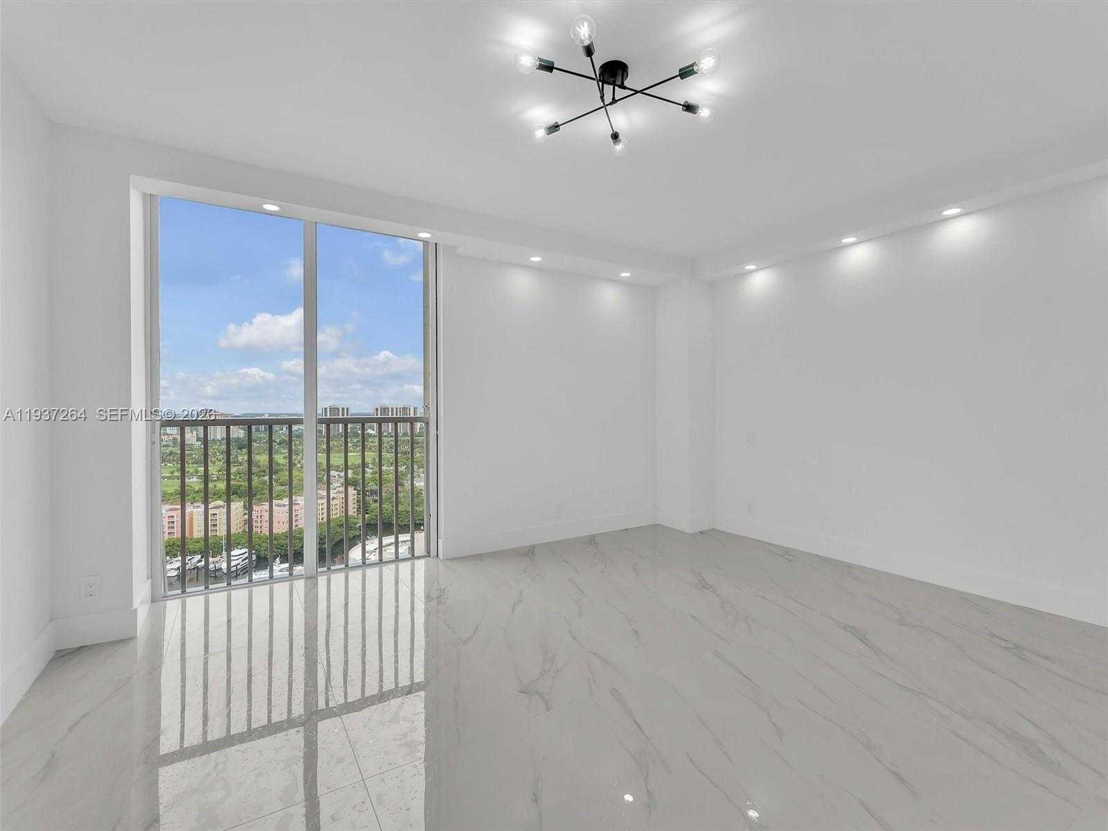 Small Image of 19707 TURNBERRY WAY #25D, Aventura Number 17