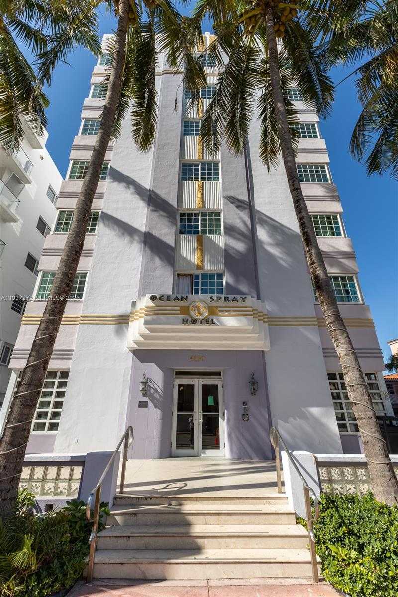 Small Image of 4130 COLLINS AVE #703, Miami Beach Number 17
