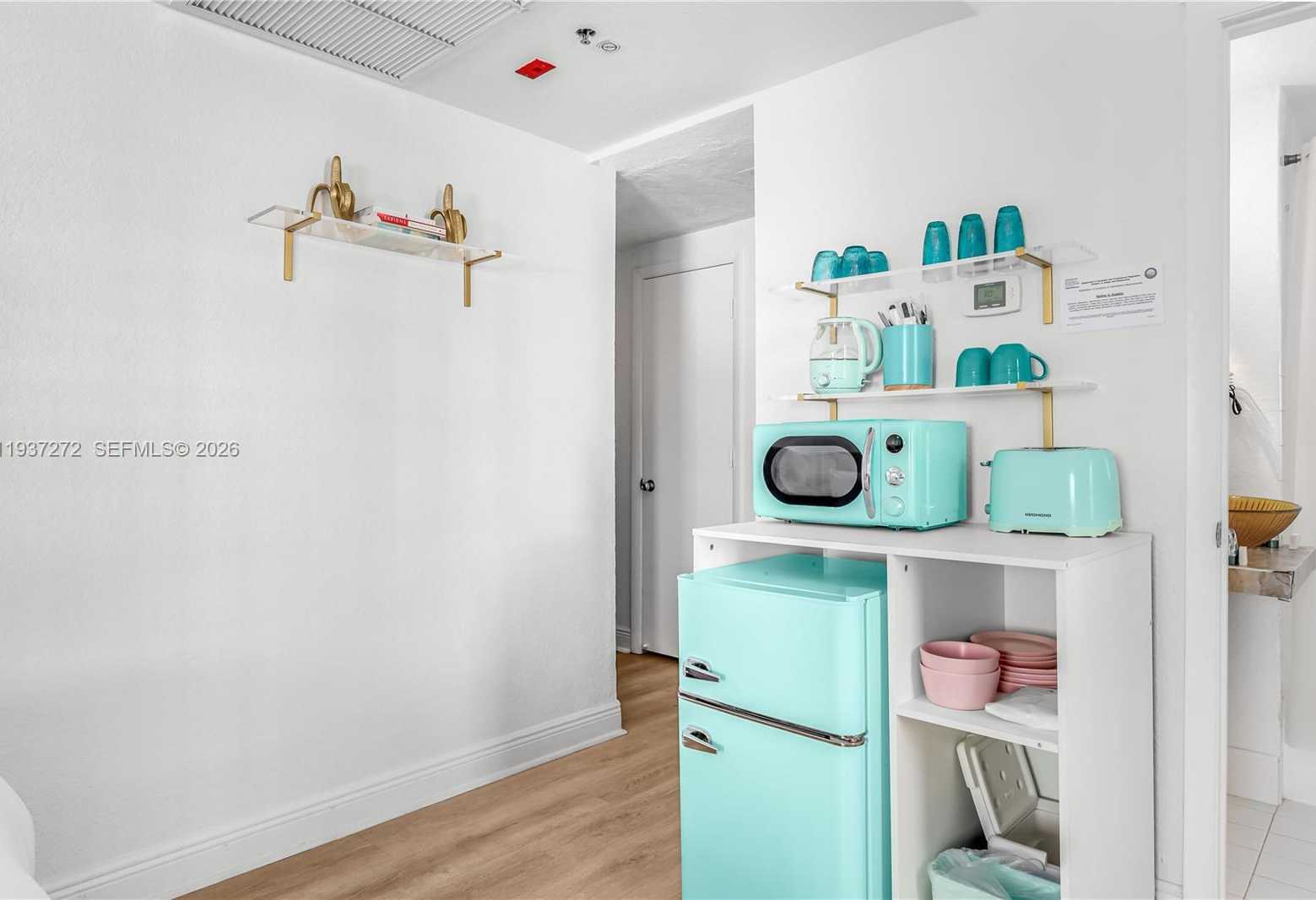 Small Image of 4130 COLLINS AVE #703, Miami Beach Number 4