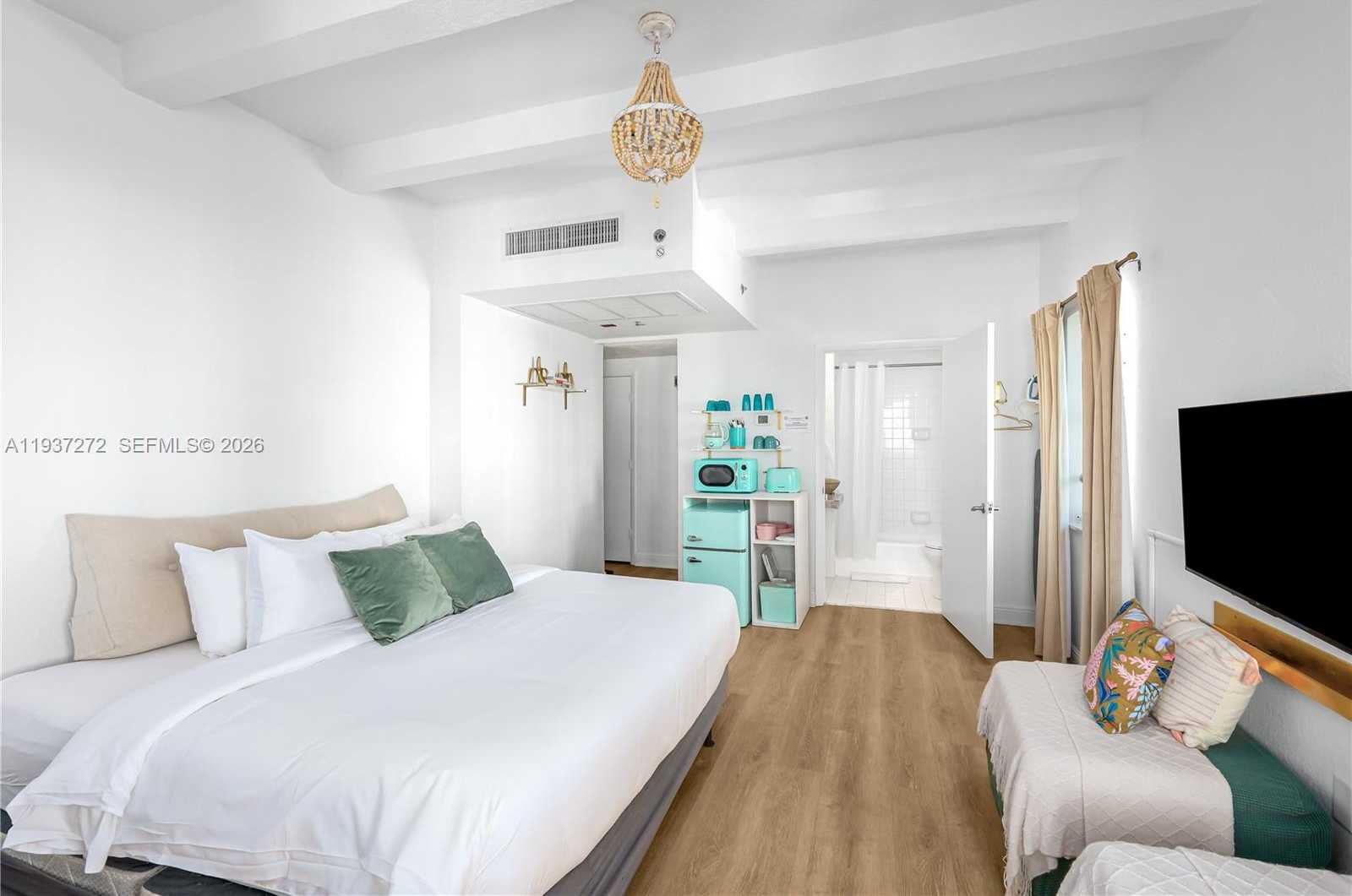 Small Image of 4130 COLLINS AVE #703, Miami Beach Number 7