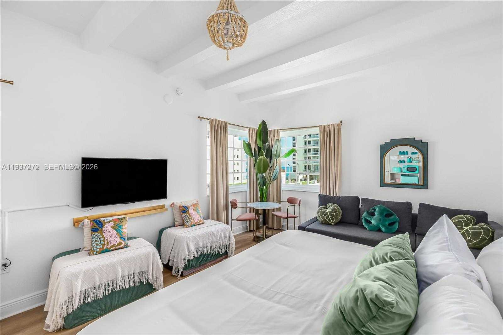 Small Image of 4130 COLLINS AVE #703, Miami Beach Number 9