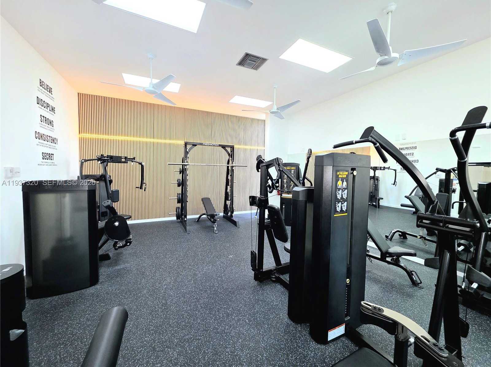 Small Image of 310 POINCIANA DR #802, Sunny Isles Beach Number 14