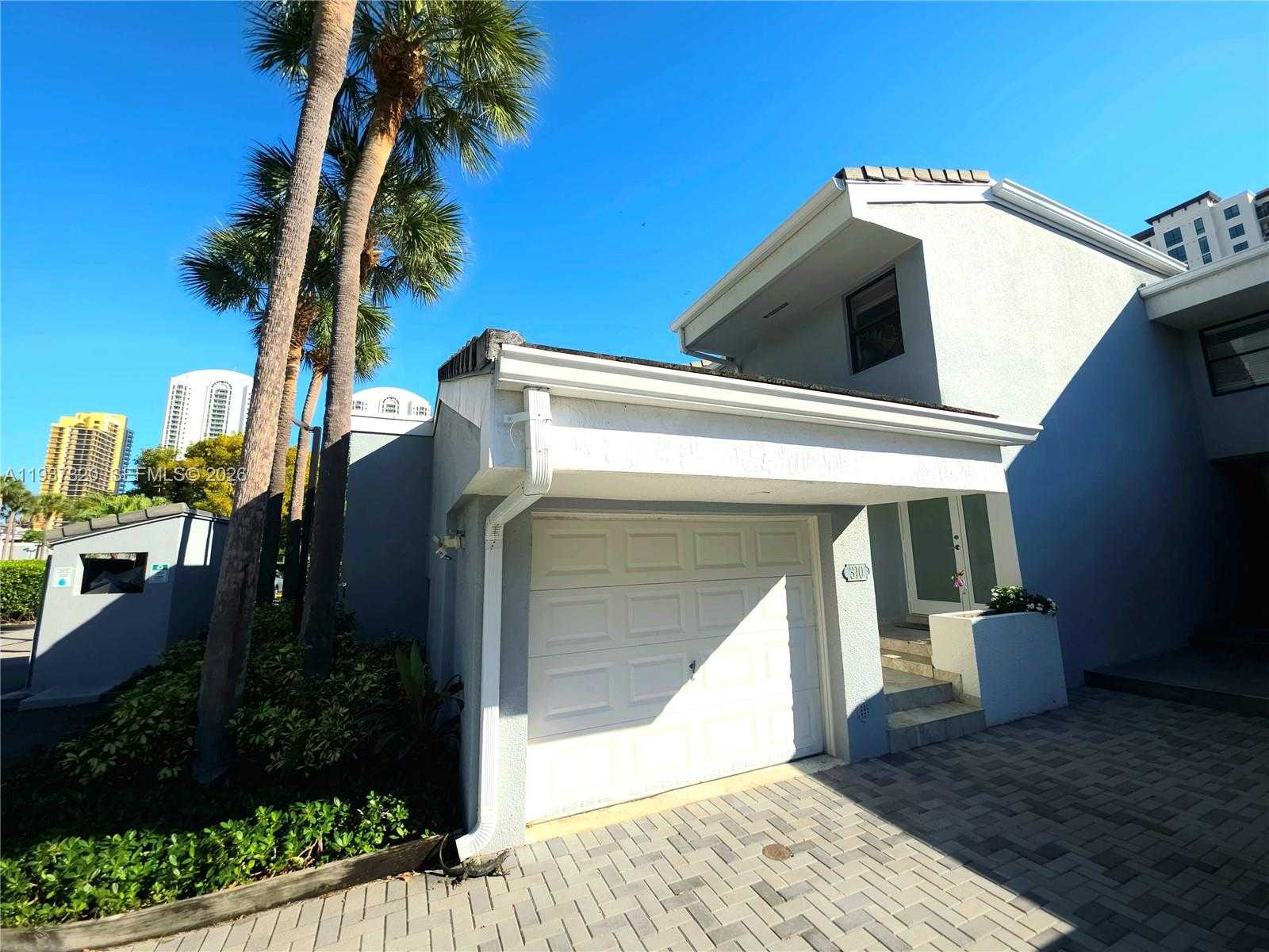 Small Image of 310 POINCIANA DR #802, Sunny Isles Beach Number 17