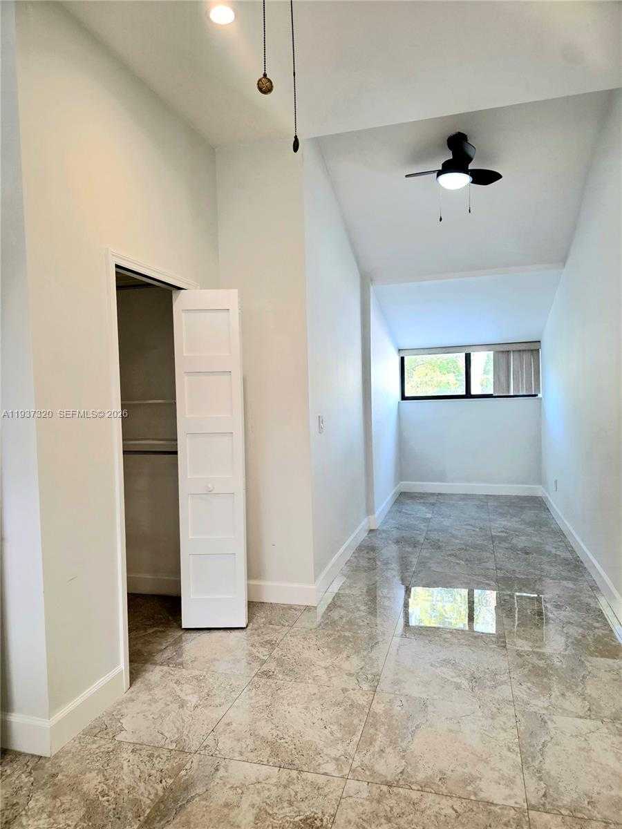 Small Image of 310 POINCIANA DR #802, Sunny Isles Beach Number 45