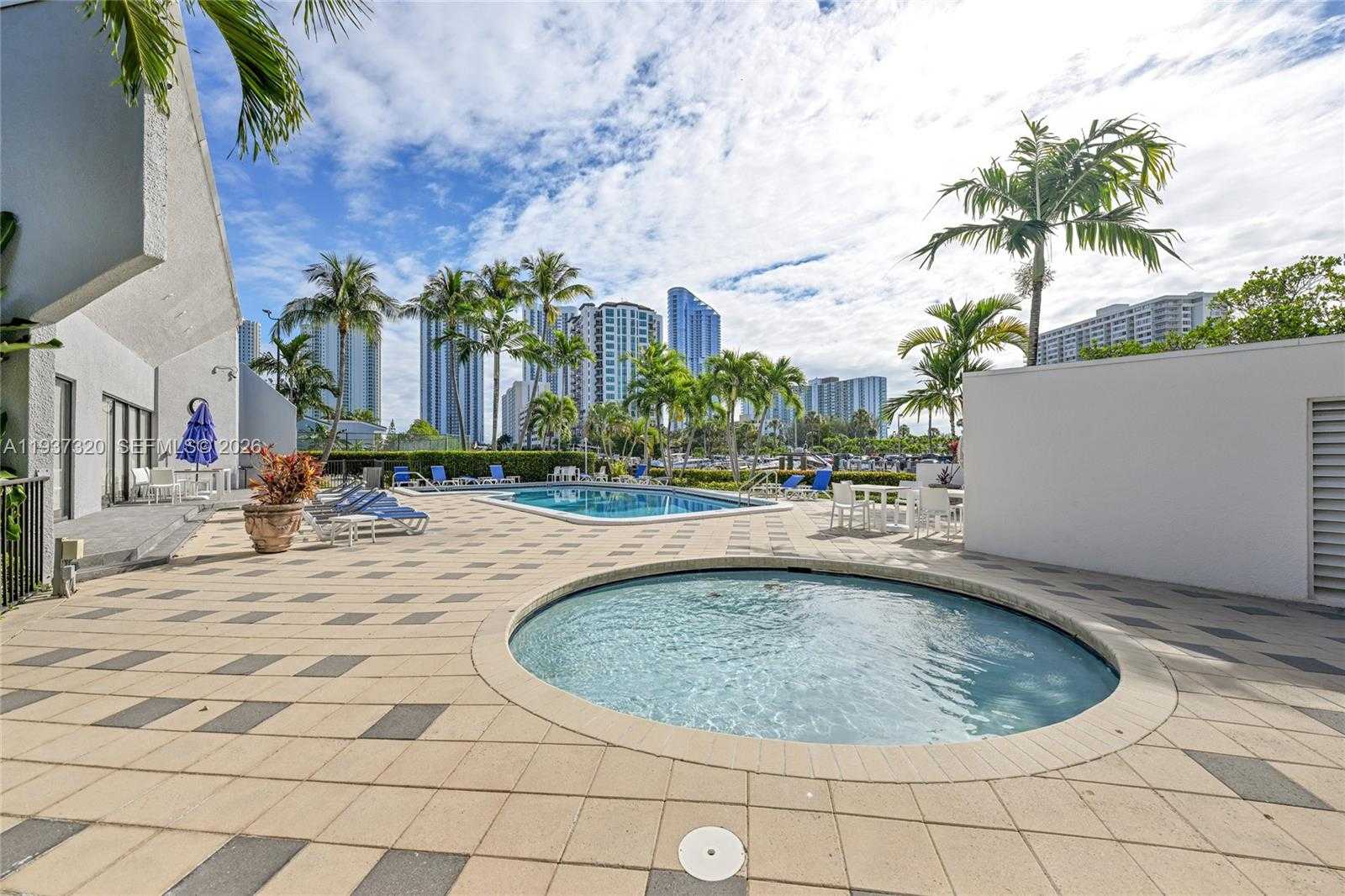 Small Image of 310 POINCIANA DR #802, Sunny Isles Beach Number 47