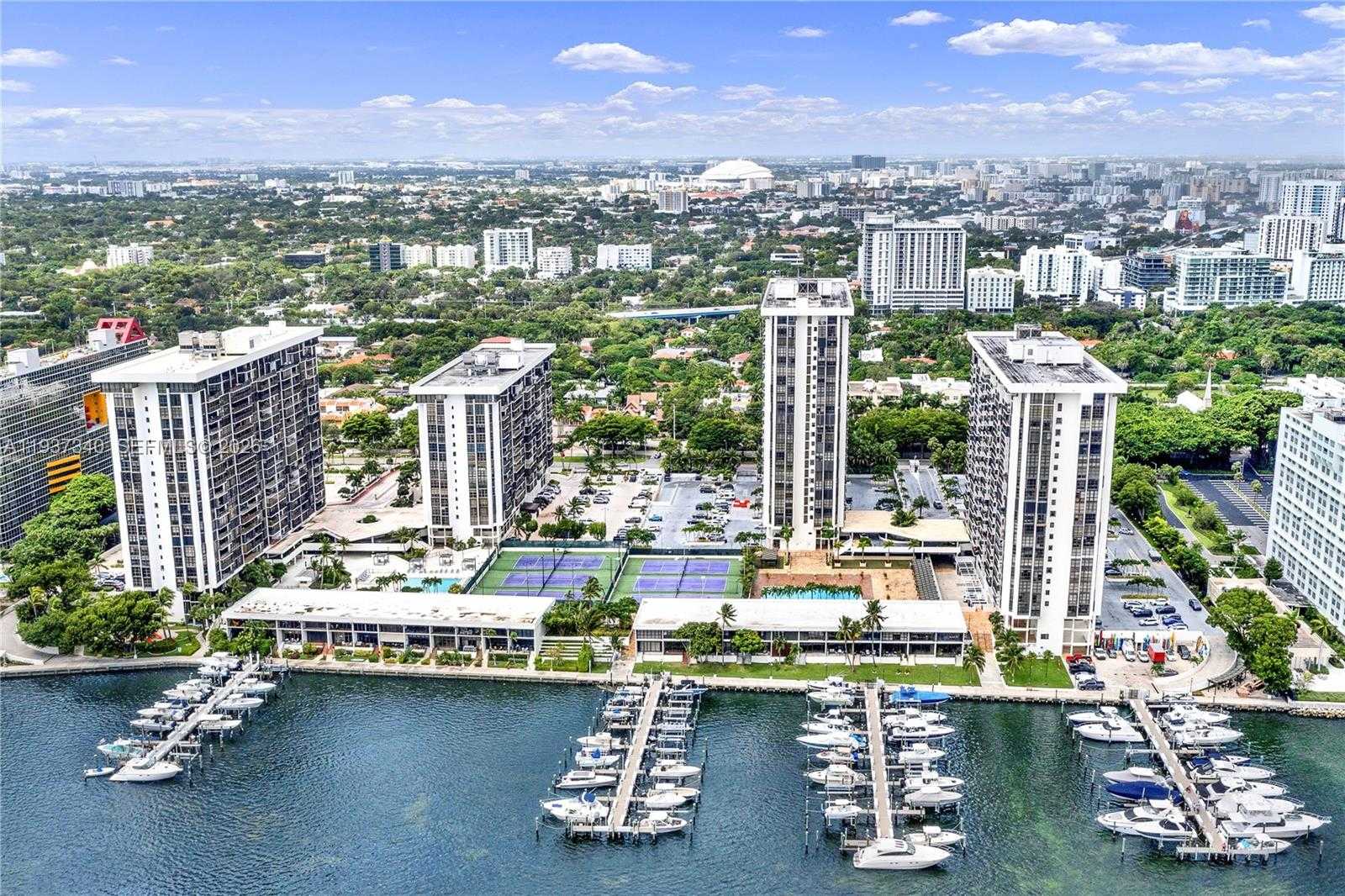 Small Image of 1901 BRICKELL AVE #B711, Miami Number 41