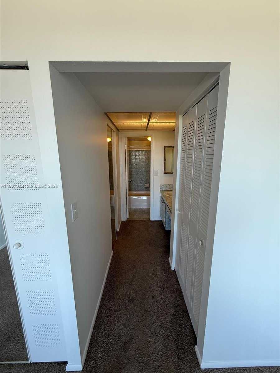 Small Image of 16740 NORTH EAST 9TH AVE #405, North Miami Beach Number 13