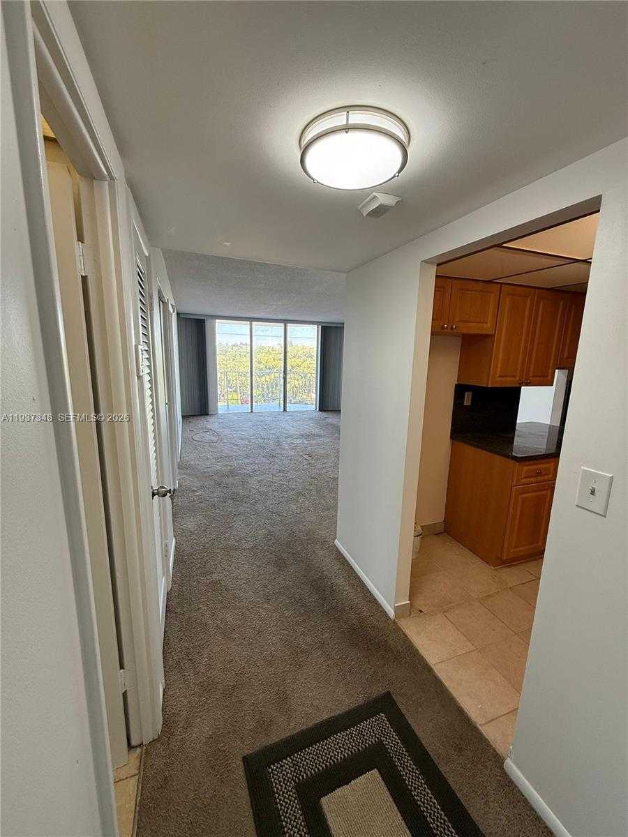 Small Image of 16740 NORTH EAST 9TH AVE #405, North Miami Beach Number 16