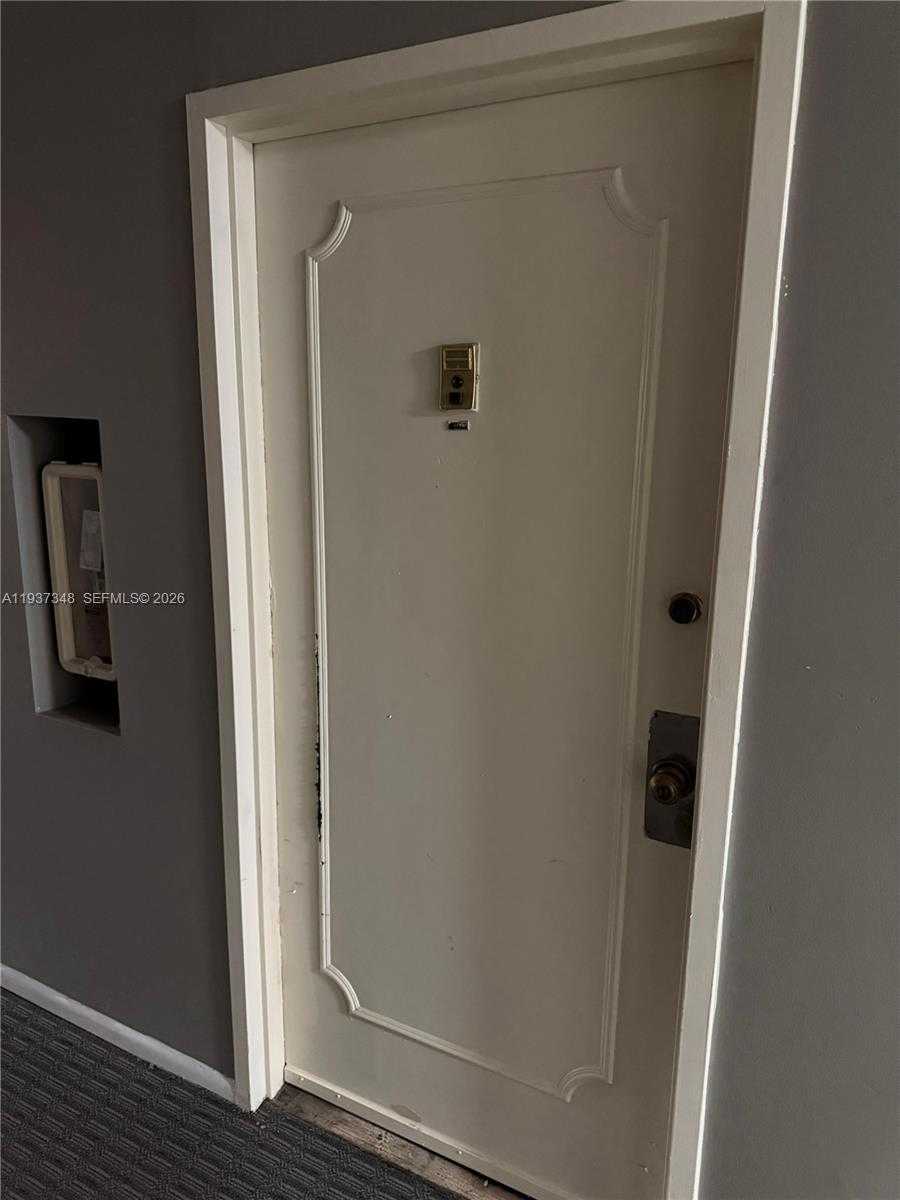 Small Image of 16740 NORTH EAST 9TH AVE #405, North Miami Beach Number 6