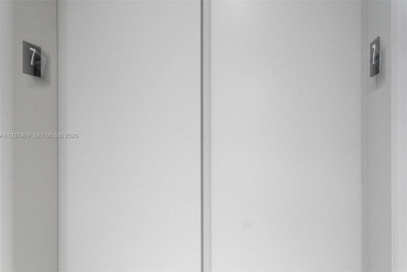 Small Image of 1300 BRICKELL BAY DR #704, Miami Number 22