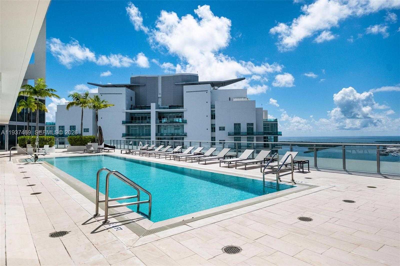 Small Image of 1300 BRICKELL BAY DR #704, Miami Number 30