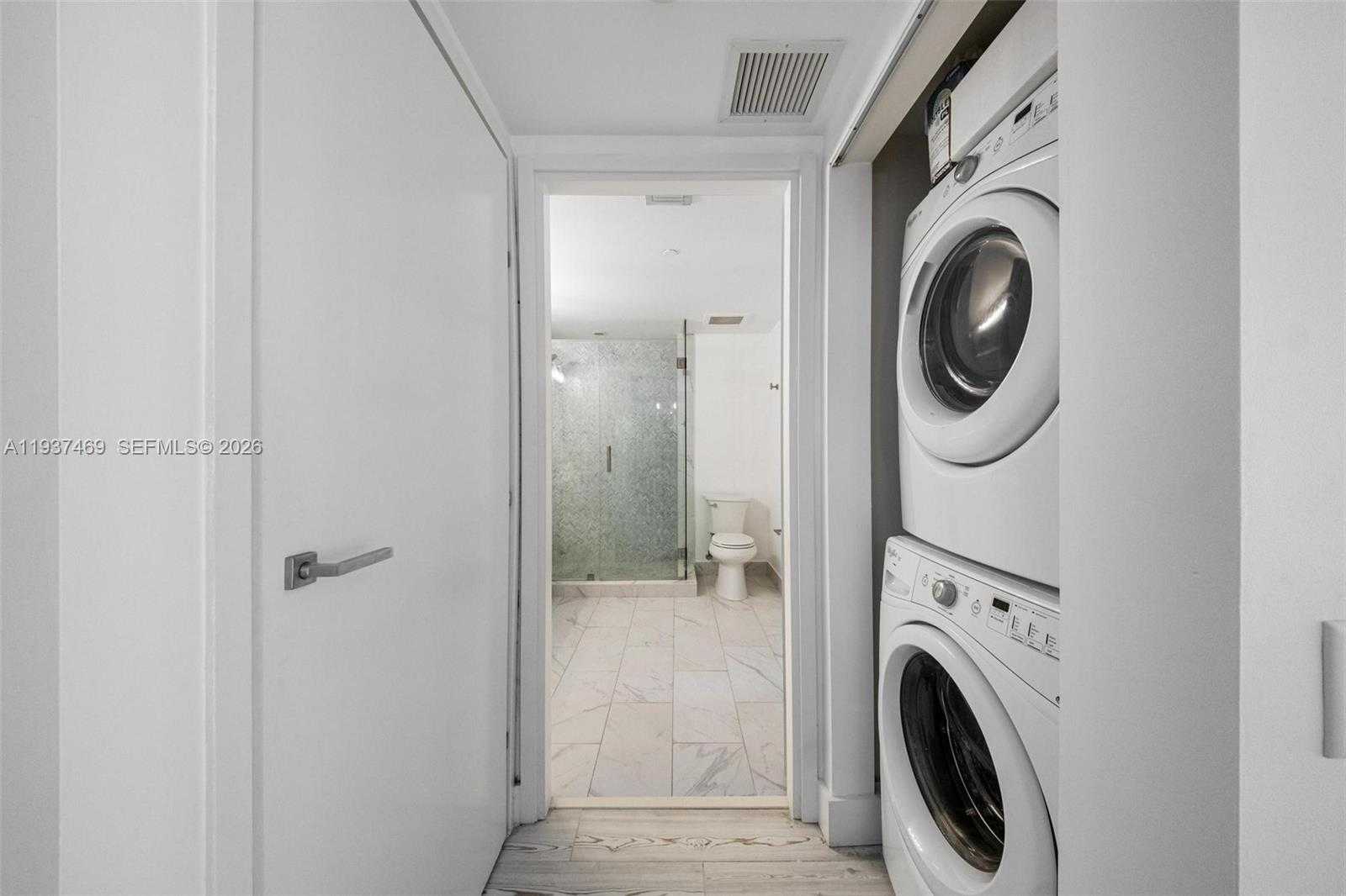 Small Image of 1300 BRICKELL BAY DR #704, Miami Number 9