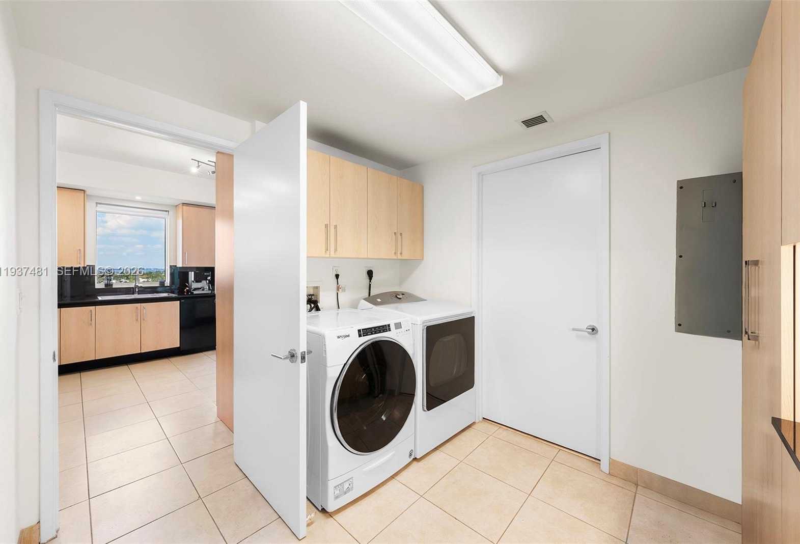 Small Image of 781 CRANDON BLVD #804, Key Biscayne Number 29