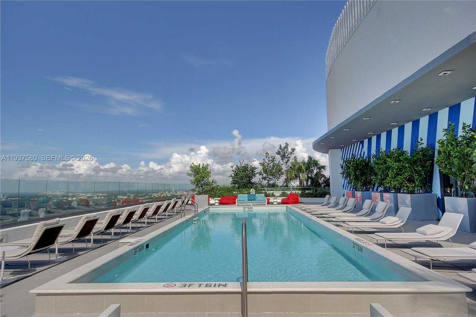 Small Image of 45 SOUTH WEST 9TH ST #1609, Miami Number 37