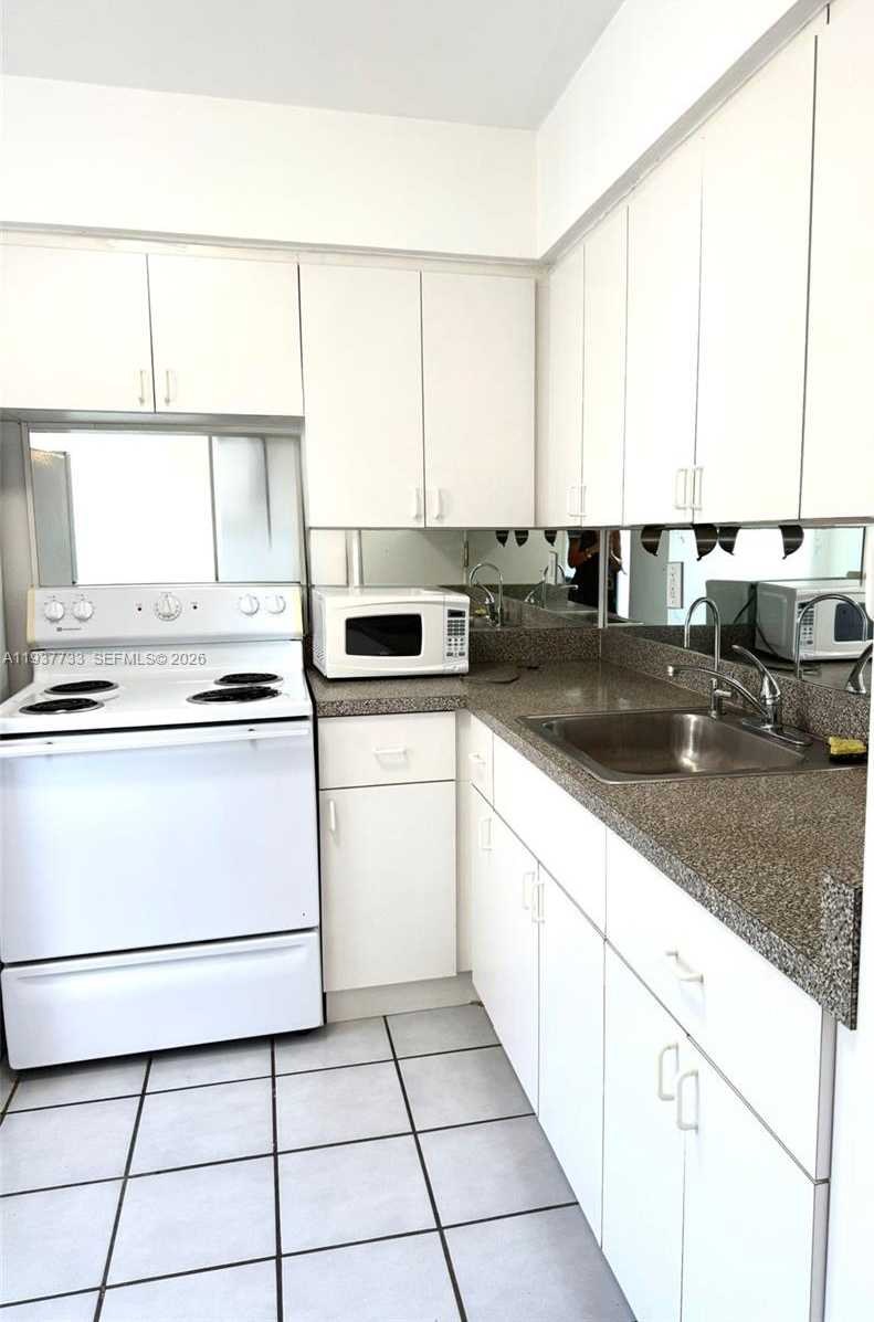 Small Image of 9225 COLLINS AVE #307, Surfside Number 12