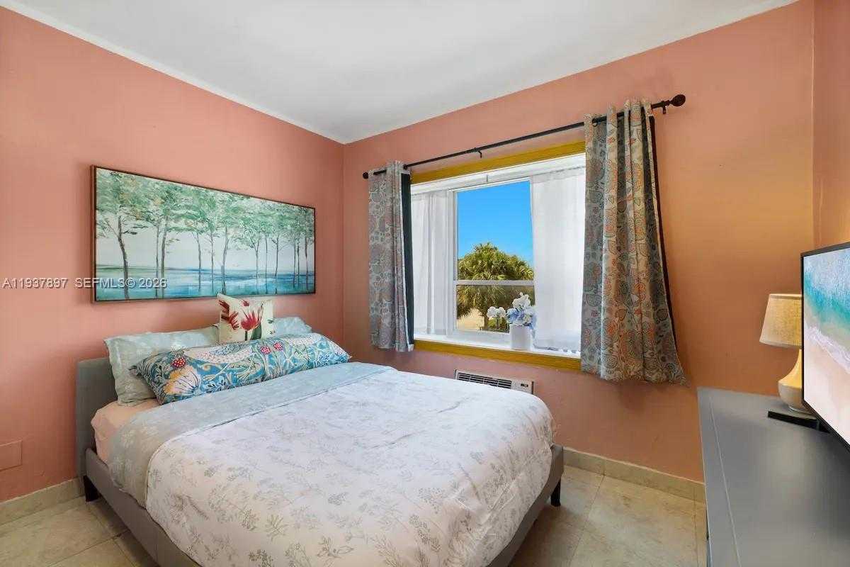 Small Image of 255 WEST 24TH ST #234, Miami Beach Number 2