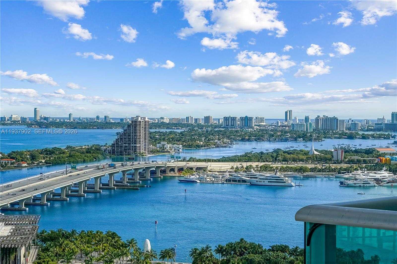 Small Image of 900 BISCAYNE BLVD #2910, Miami Number 1
