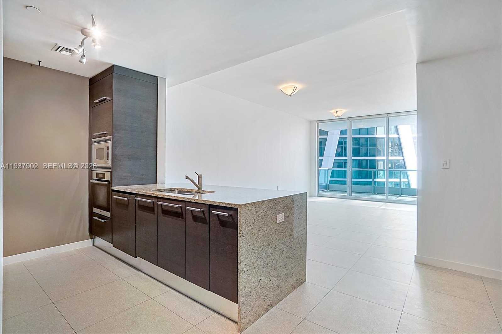 Small Image of 900 BISCAYNE BLVD #2910, Miami Number 14