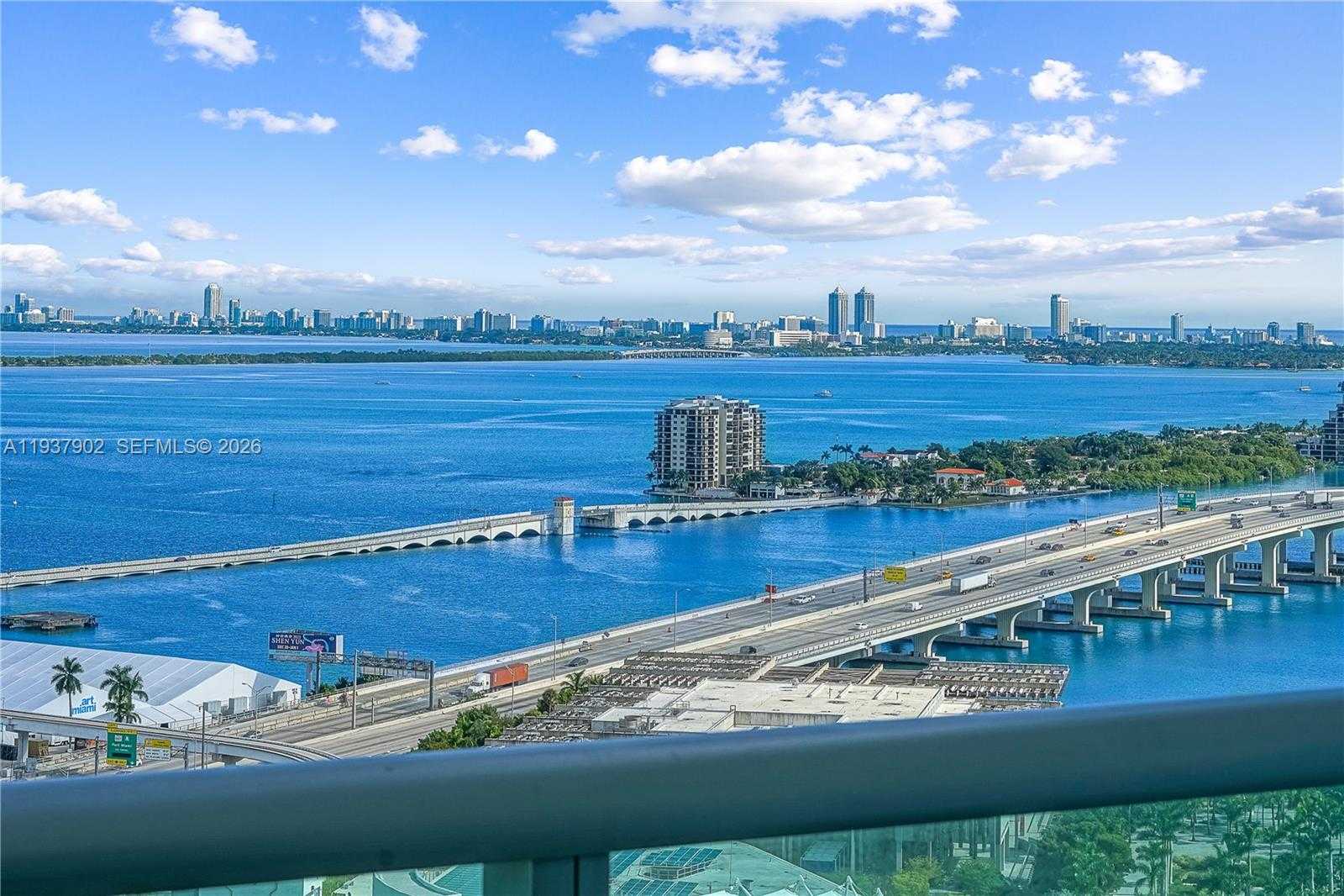 Small Image of 900 BISCAYNE BLVD #2910, Miami Number 2