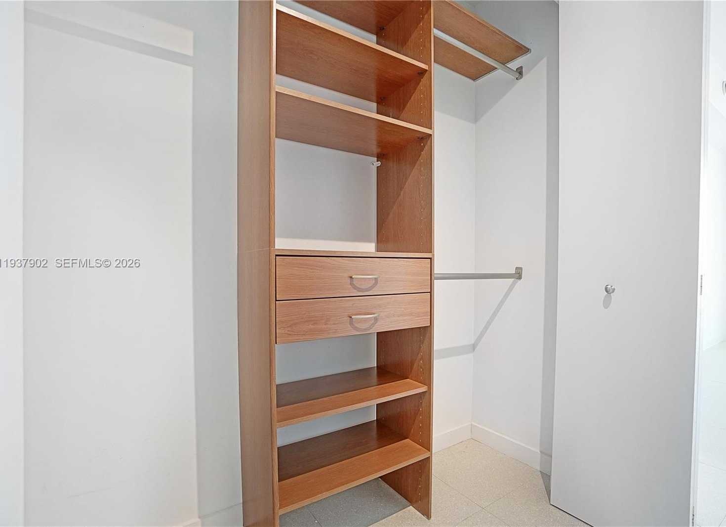 Small Image of 900 BISCAYNE BLVD #2910, Miami Number 21