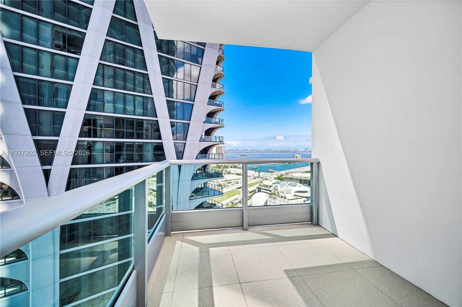 Small Image of 900 BISCAYNE BLVD #2910, Miami Number 24