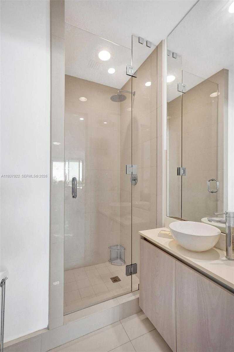 Small Image of 480 NORTH EAST 31ST ST #1705, Miami Number 36