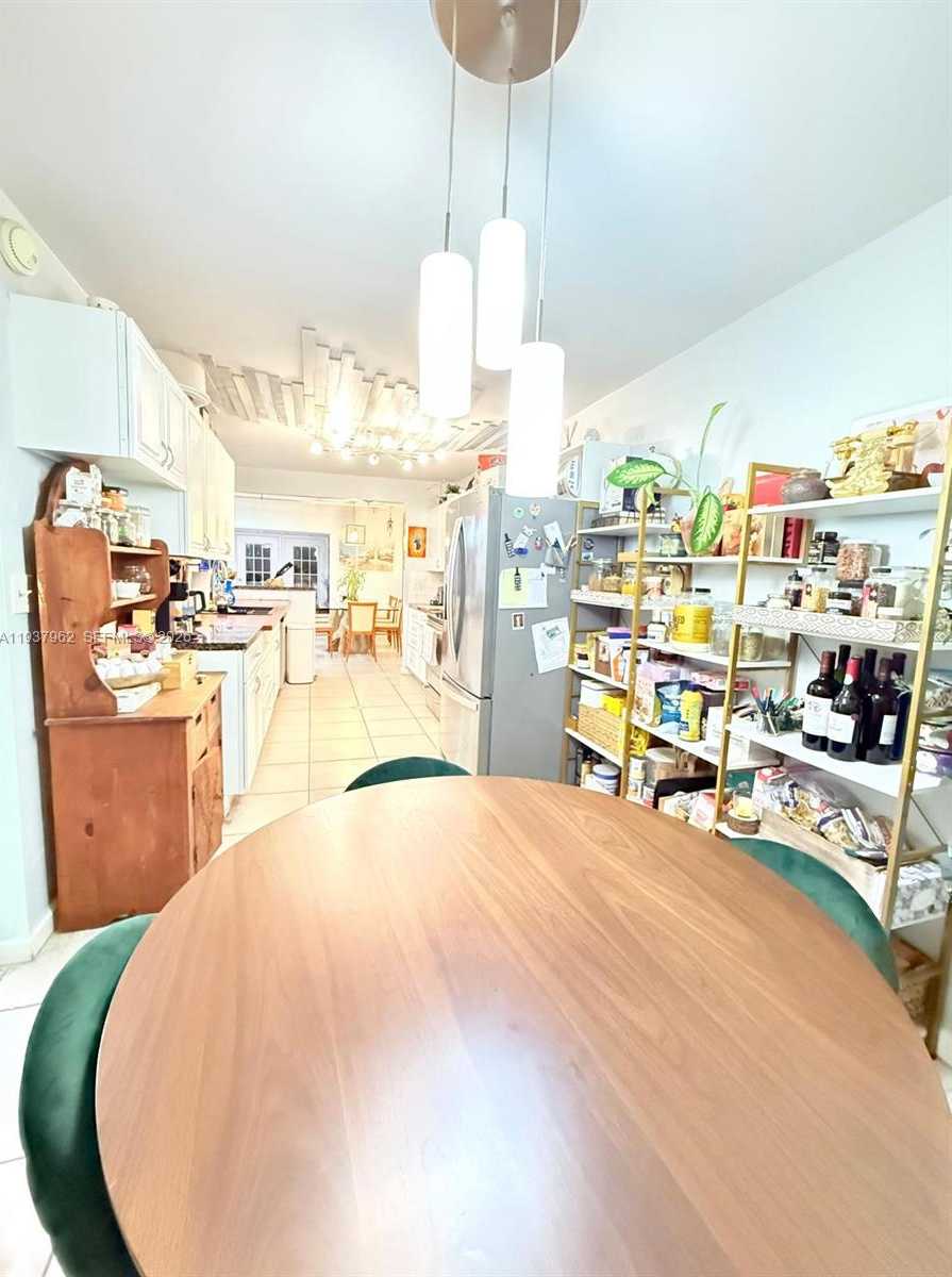 Small Image of 3330 ATLANTA ST #14C, Hollywood Number 4