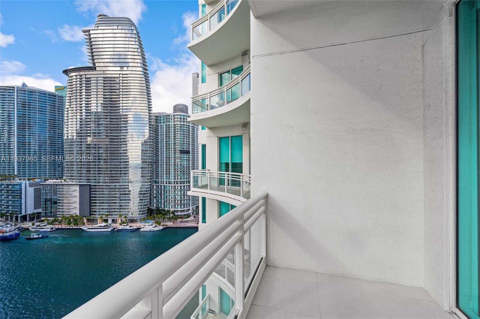 Small Image of 900 BRICKELL KEY BLVD #2004, Miami Number 21