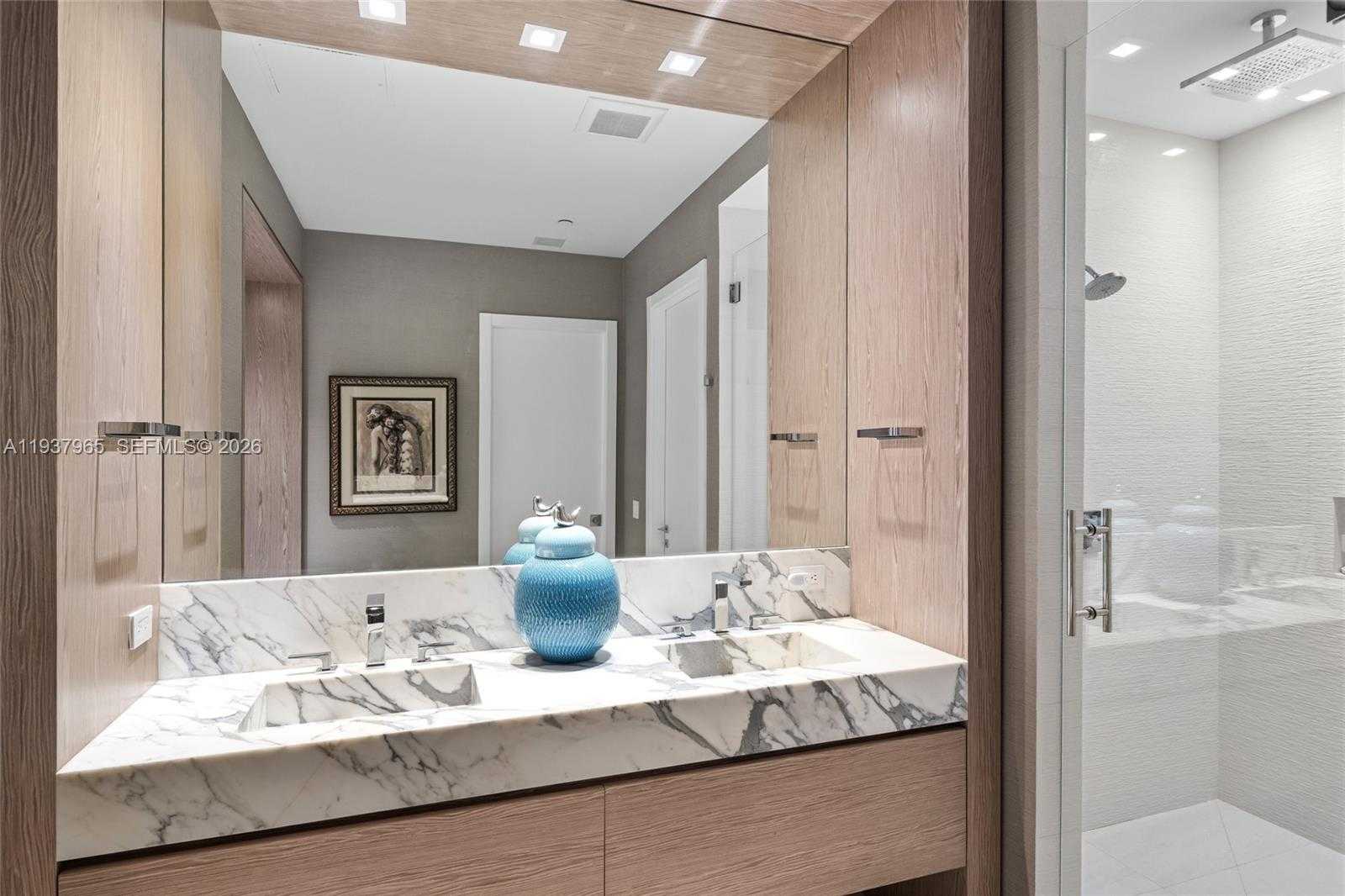 Small Image of 900 BRICKELL KEY BLVD #2004, Miami Number 23