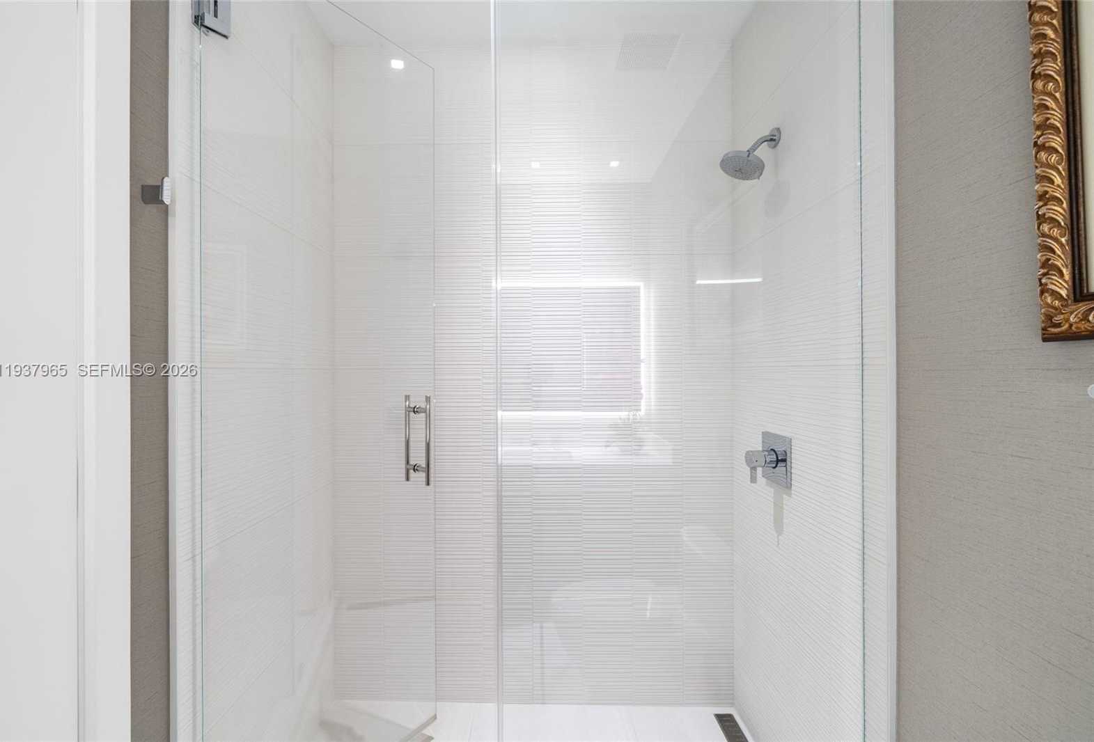 Small Image of 900 BRICKELL KEY BLVD #2004, Miami Number 27