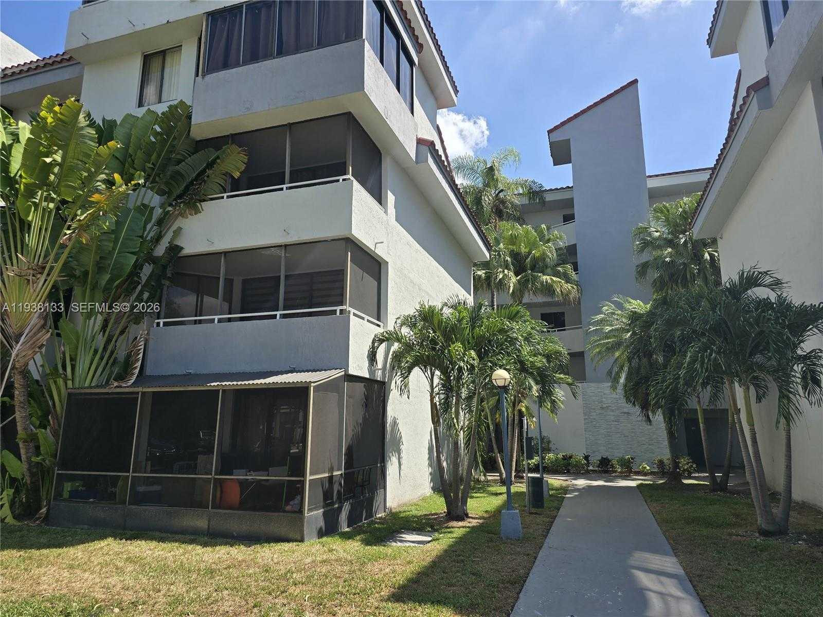 Small Image of 8255 SOUTH WEST 152ND AVE #E-207, Miami Number 12