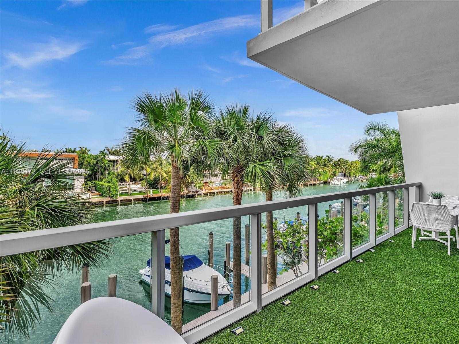 Small Image of 9940 WEST BAY HARBOR DR #3G-S, Bay Harbor Islands Number 10