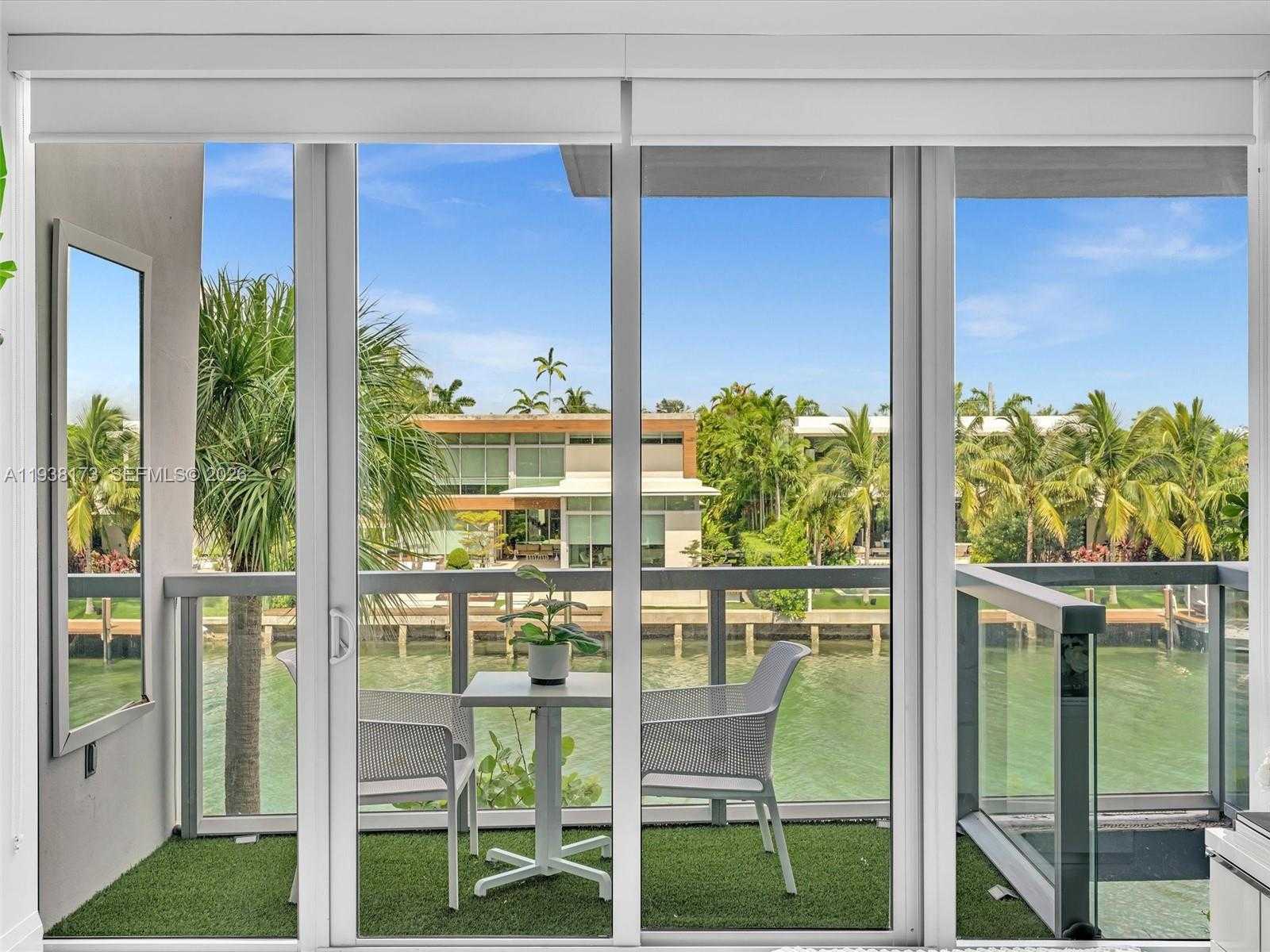 Small Image of 9940 WEST BAY HARBOR DR #3G-S, Bay Harbor Islands Number 15